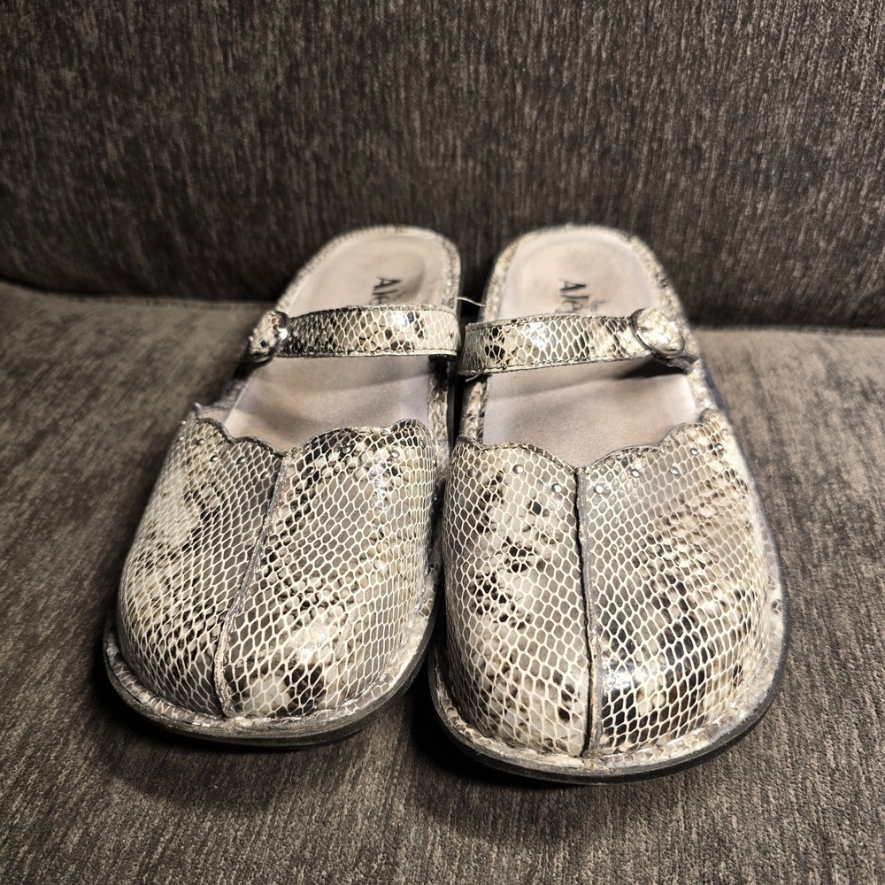 Alegria PG-Lite TUS-758 Faux-Snake Embossed Leather Mule Womens Sz 37 US 7.5